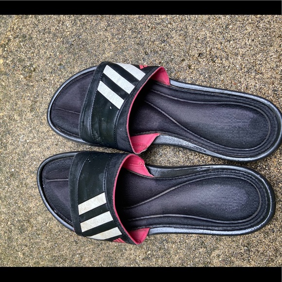 Adidas Slip On Slides - Picture 2 of 7